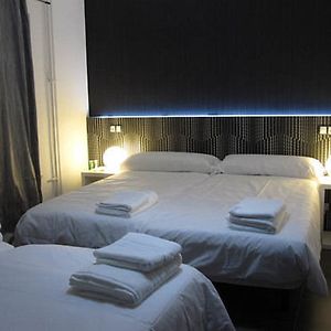 Salamanca Suites